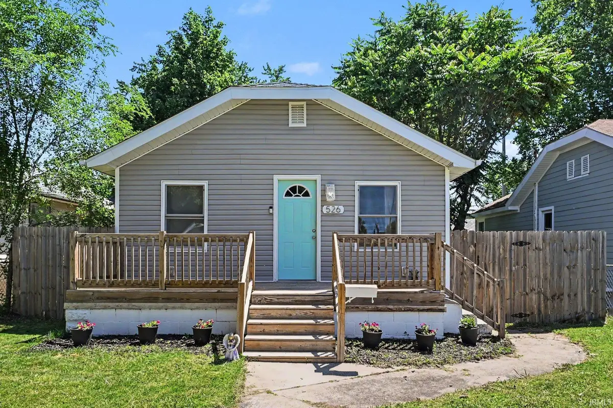 526 S 33rd Street, South Bend, IN 46615 - #1