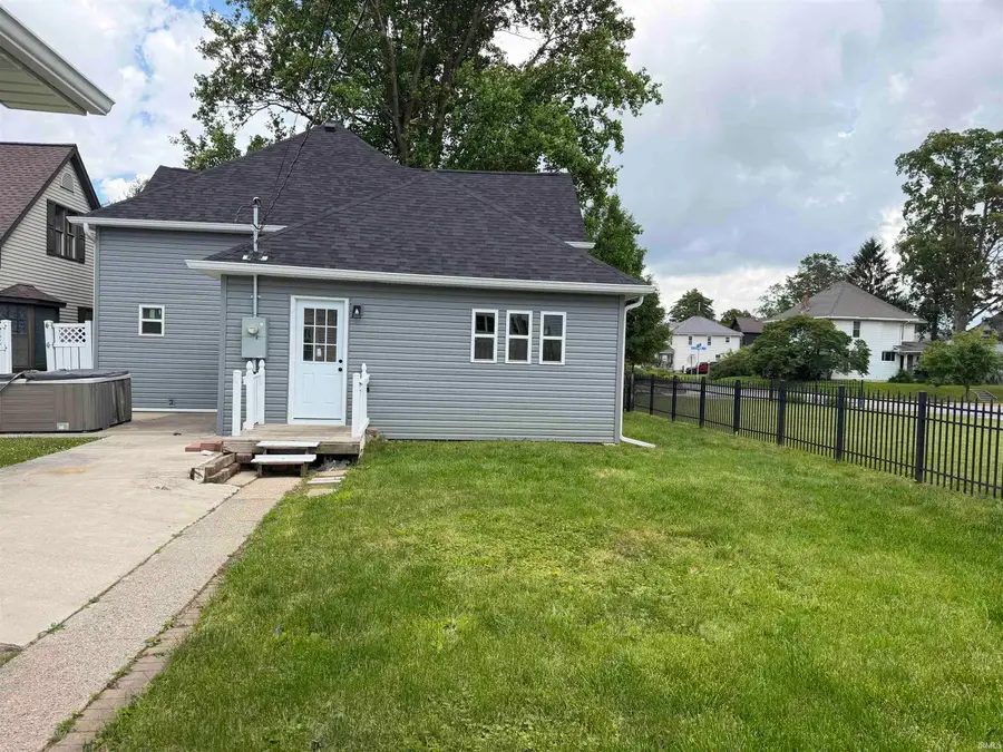 1007 W Sycamore Street, Kokomo, IN 46901 - #3
