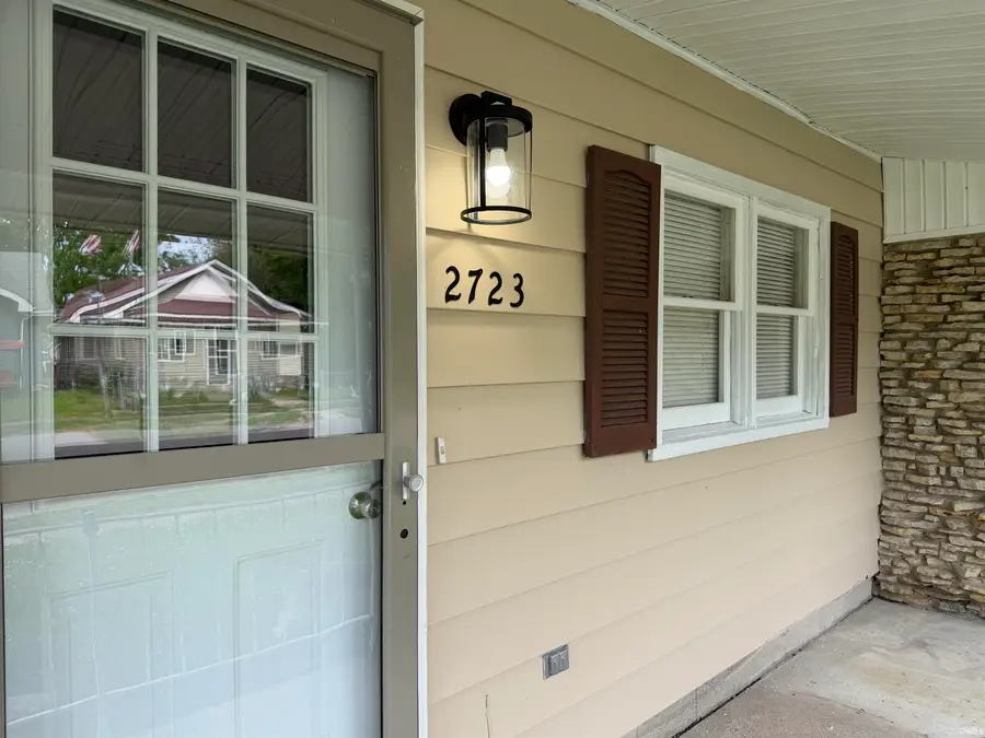 2723 S Mulberry Street, Muncie, IN 47302 - #3