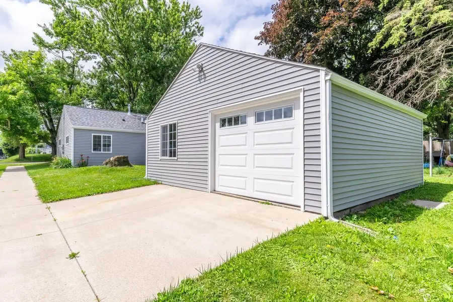 617 E Randolph Street, Angola, IN 46703 - #2