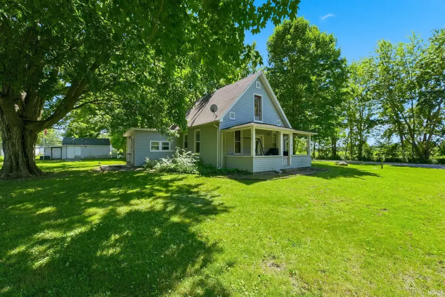 195 W Wabash Street, Laketon, IN 46943 - #3