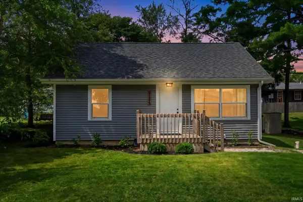 8266 E Asbury Lane, North Webster, IN 46555