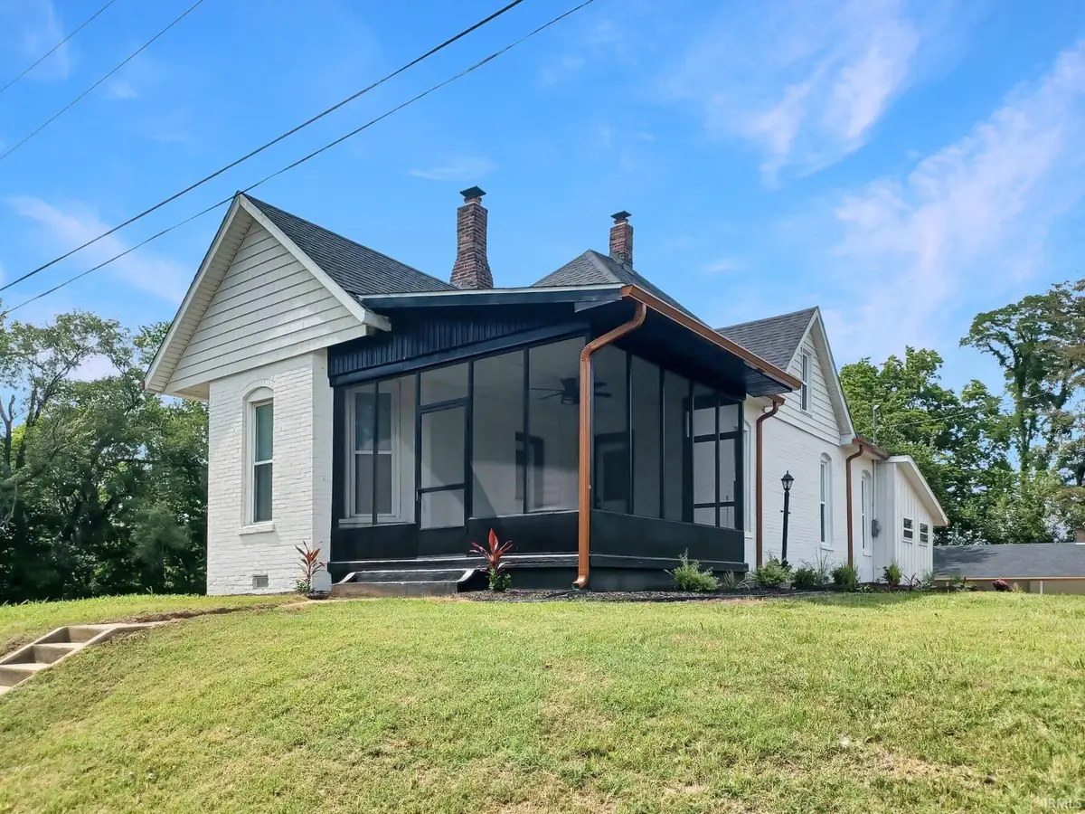 39 N 275 W Road, Princeton, IN 47670 - #1