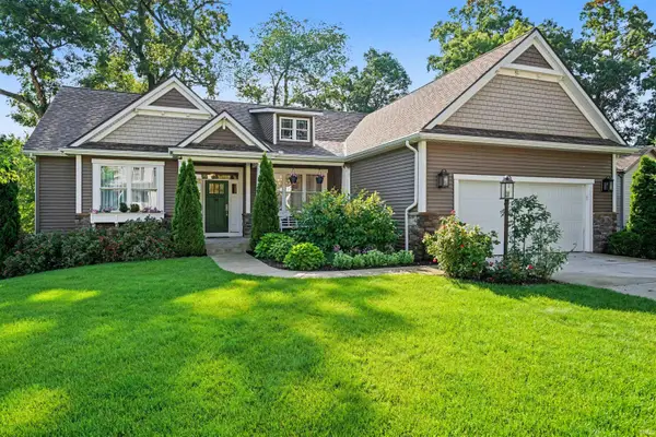4228 Garden Oak Drive, South Bend, IN 46628