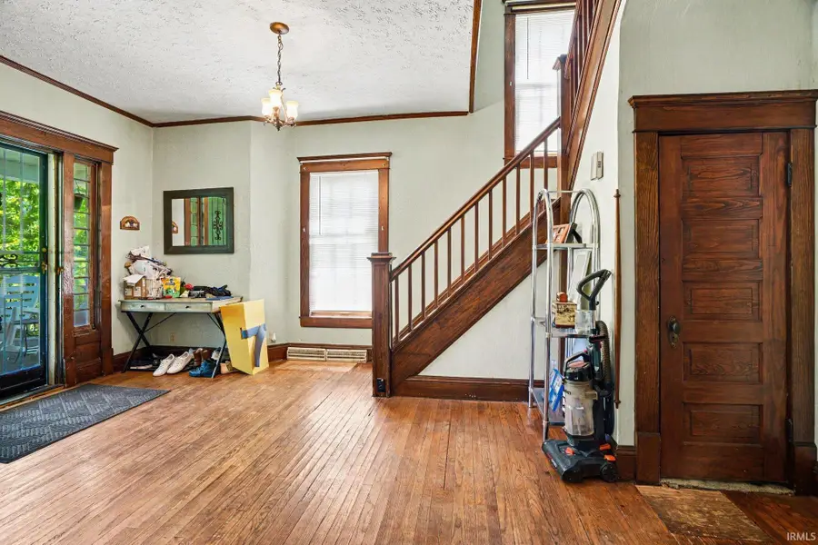 427 Calhoun Street, Mishawaka, IN 46545 - #2