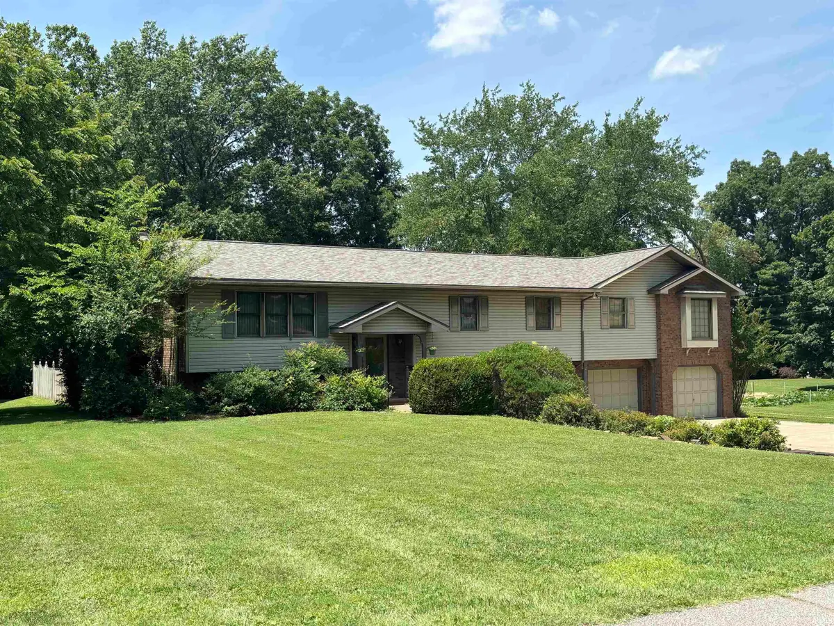 1523 S Red Leaf Drive, Evansville, IN 47712 - #1