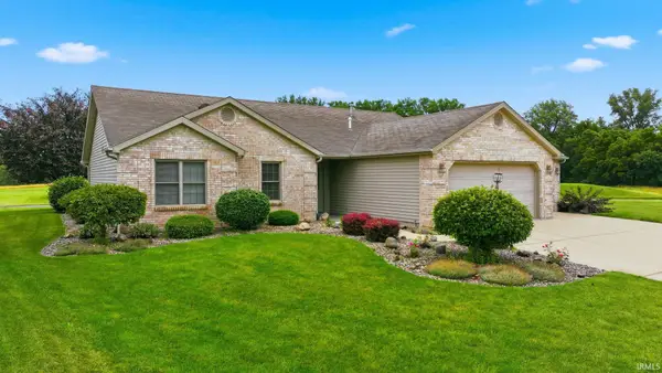 2491 E Whispering Trail, Columbia City, IN 46725