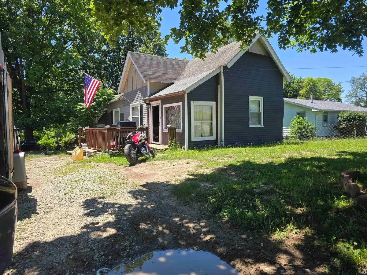 725 W 17th Street, Marion, IN 46953 - #1