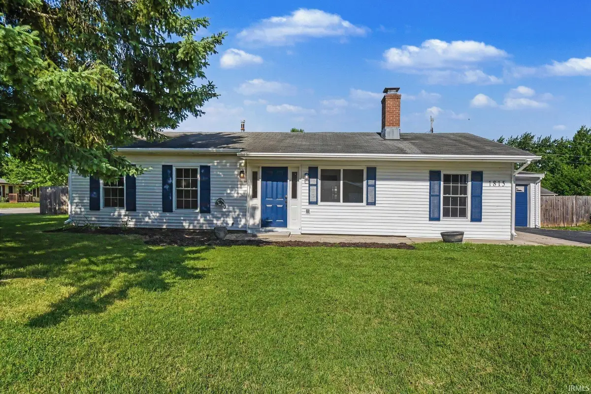 1815 Michaels Street, Warsaw, IN 46580 - #1