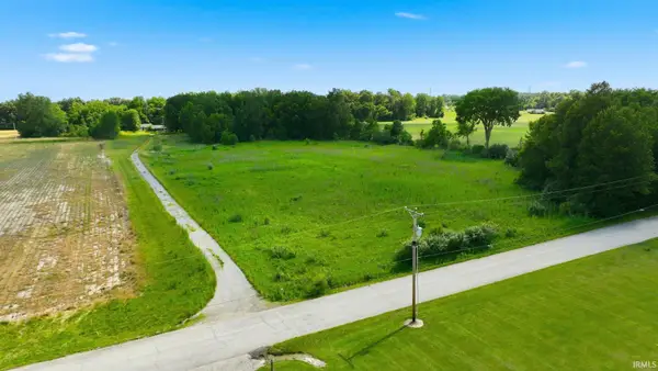 5002 N County Line Road, Auburn, IN 46706