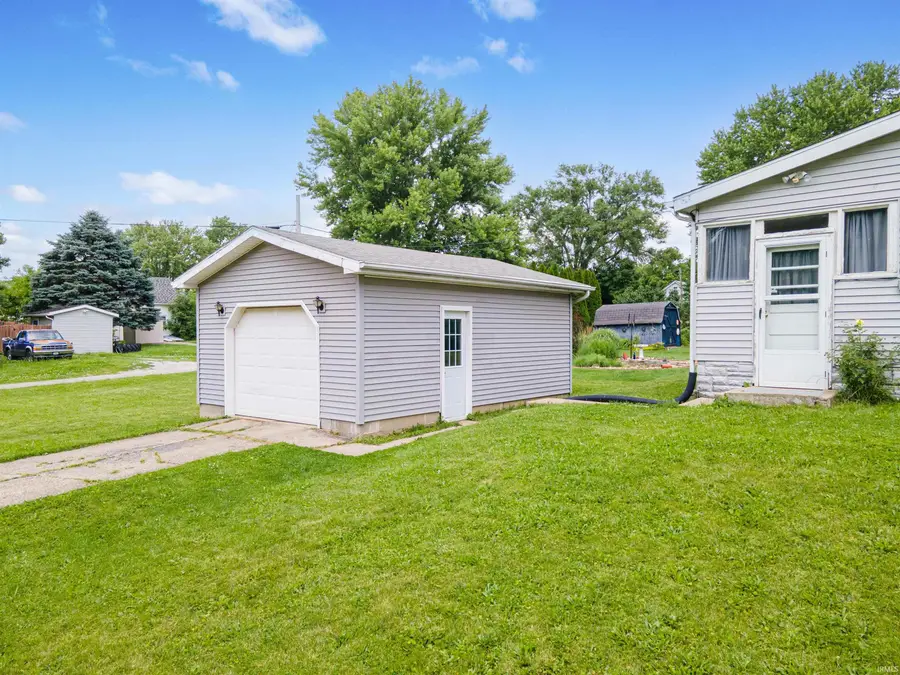 528 Michigan Street, Wabash, IN 46992 - #2