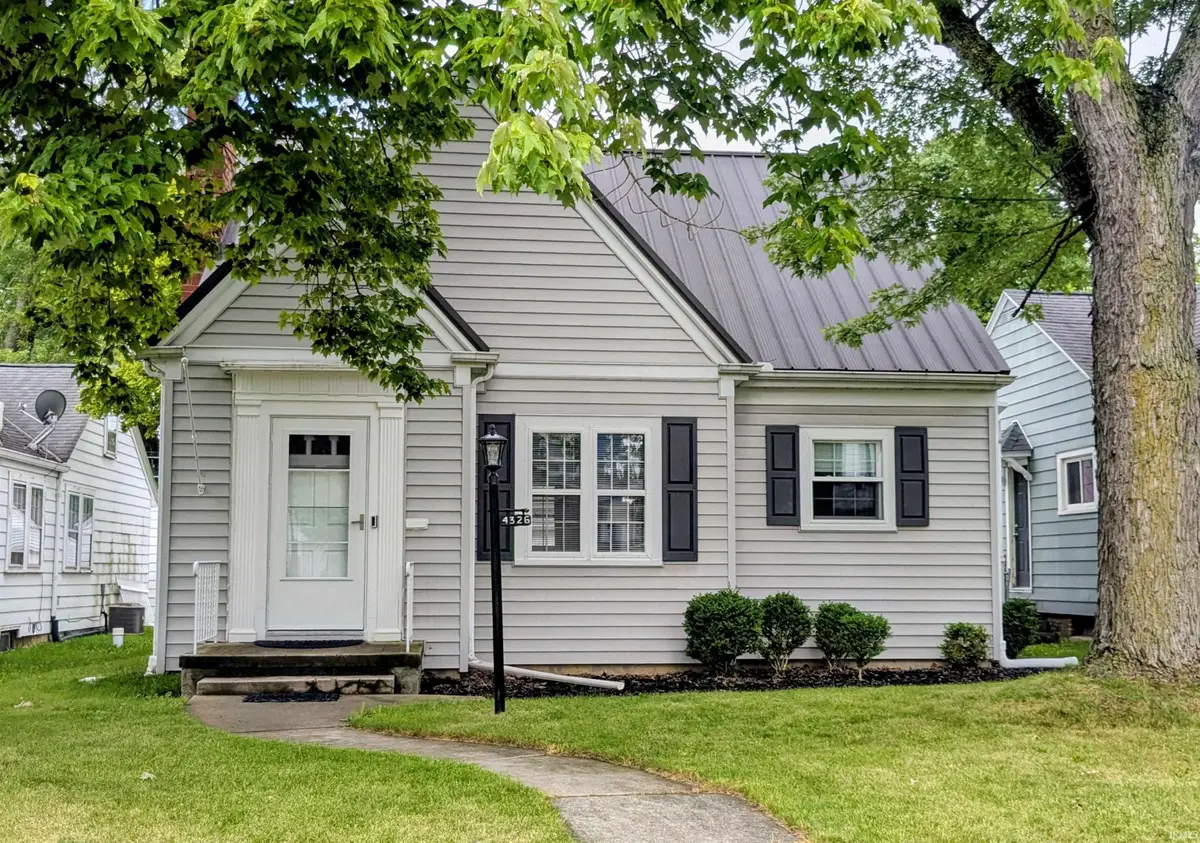 4326 S Wayne Avenue, Fort Wayne, IN 46807 - #1