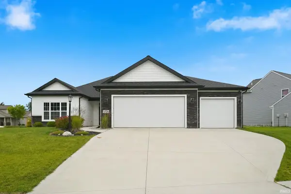1776 Muruntau Grove, Fort Wayne, IN 46845