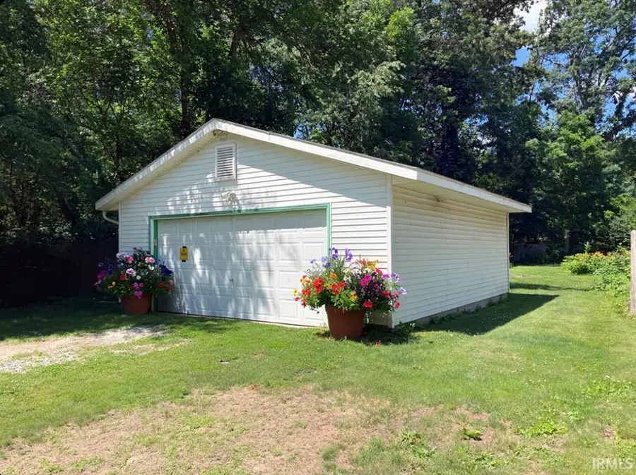 22834 Firwood Lane, Elkhart, IN 46514 - #2