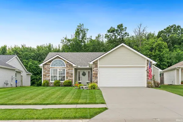 2195 Henry V Crossing, Fort Wayne, IN 46818