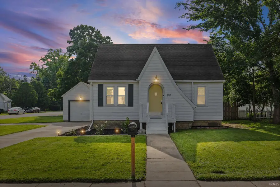 307 N Jackson Avenue, Fowler, IN 47944 - #2