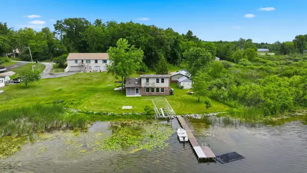 215 Lane 375 Big Otter Lake, Fremont, IN 46737