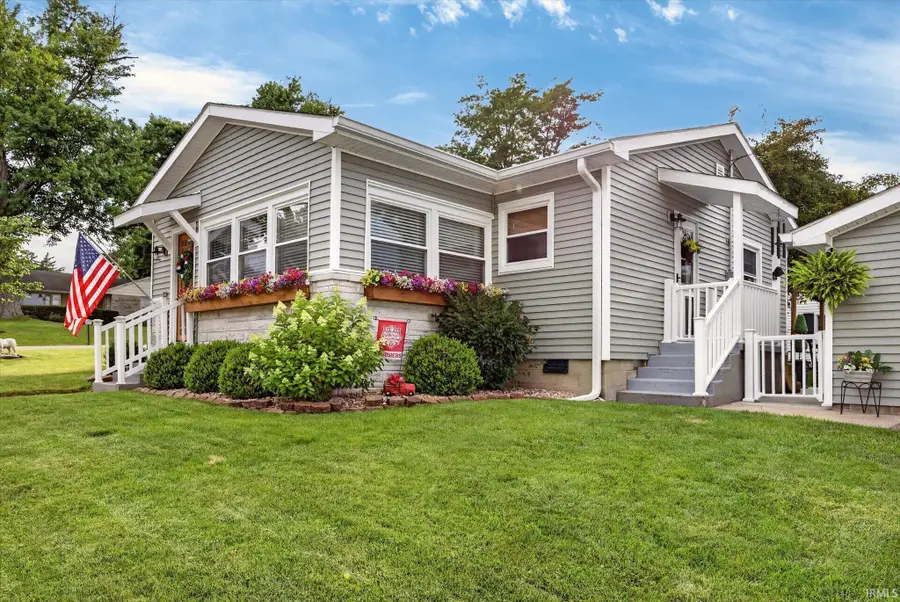 322 S 2nd Street, Ellettsville, IN 47429 - #2