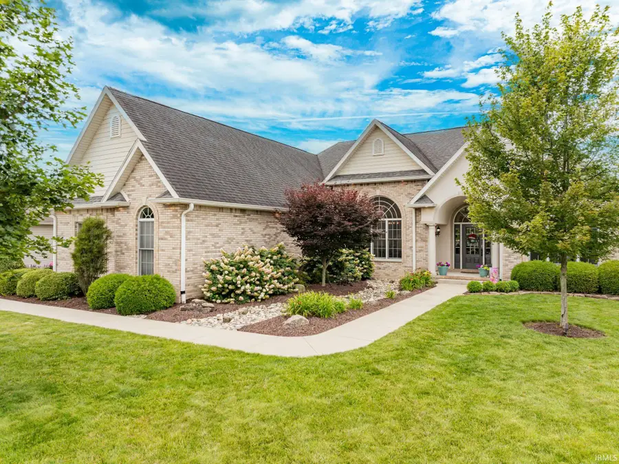 2605 N Wickersham Drive, Muncie, IN 47304 - #2