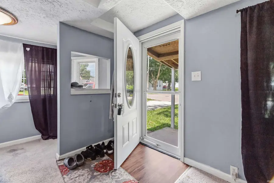 1002 E 30th Street, Marion, IN 46953 - #3
