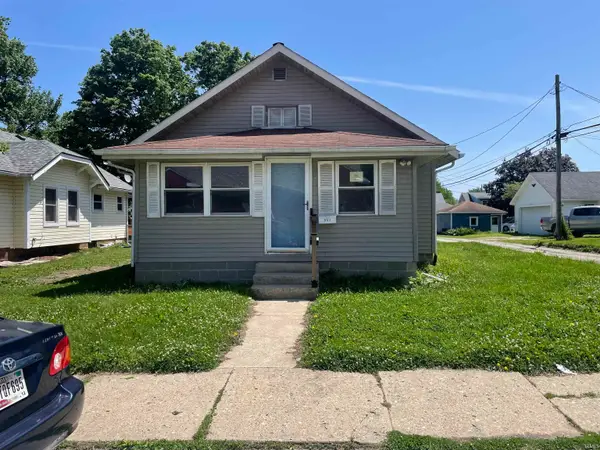 951 N Harrison Street, Frankfort, IN 46041