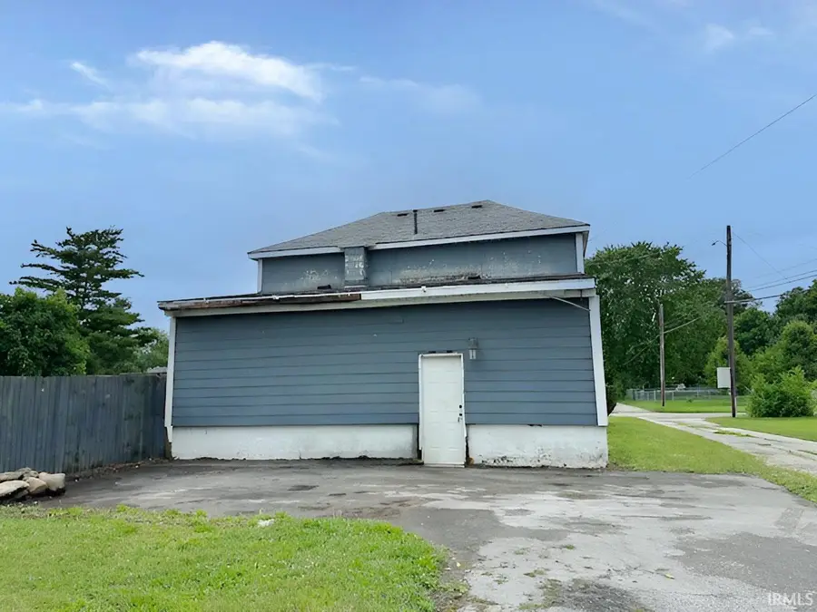 1535 Henry Street, Huntington, IN 46750 - #2