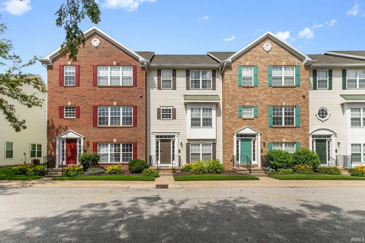 411 Abbey Street, South Bend, IN 46637 - #1