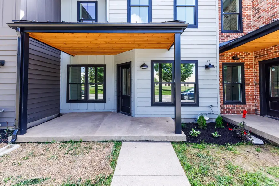 714 N Walnut Street, Muncie, IN 47305 - #3