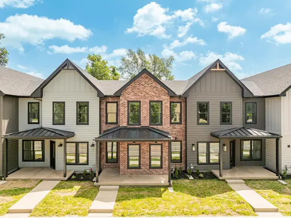 712 N Walnut Street, Muncie, IN 47305