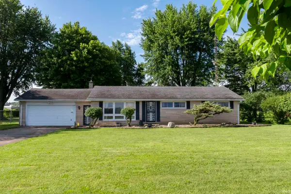 16180 Madison Road, South Bend, IN 46614