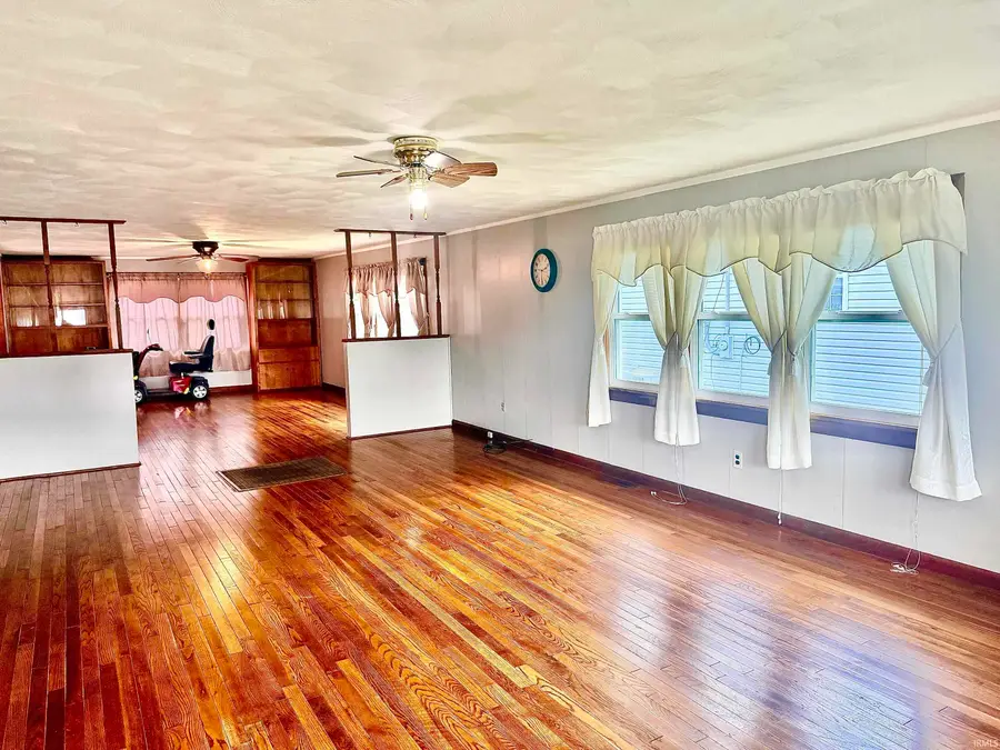 431 N Illinois Street, Monticello, IN 47960 - #3