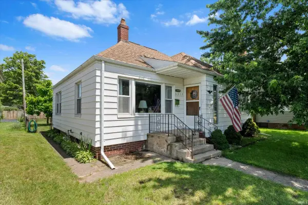 3317 Mishawaka Avenue, South Bend, IN 46615