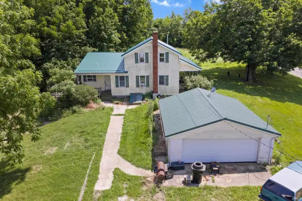 65582 Juniper Road, Lakeville, IN 46536