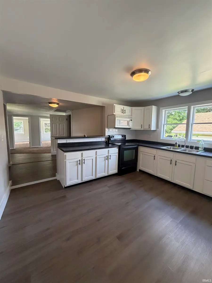 1165 London Street, Huntington, IN 46750 - #3