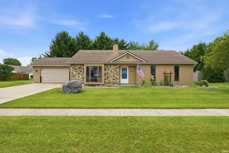 1919 Mill Stream Drive, Huntertown, IN 46748 - #2