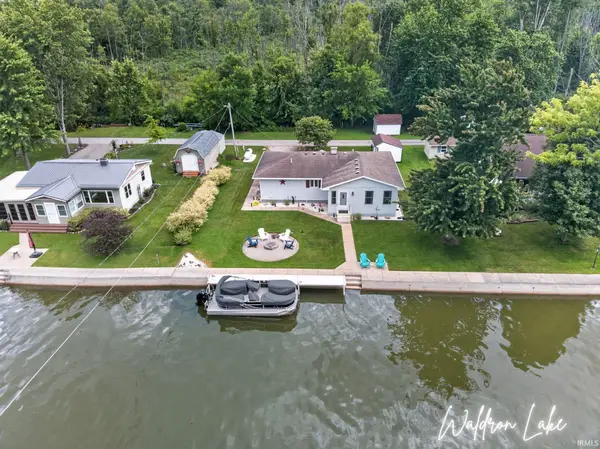 122 E Sunny Acres Drive, Rome City, IN 46784