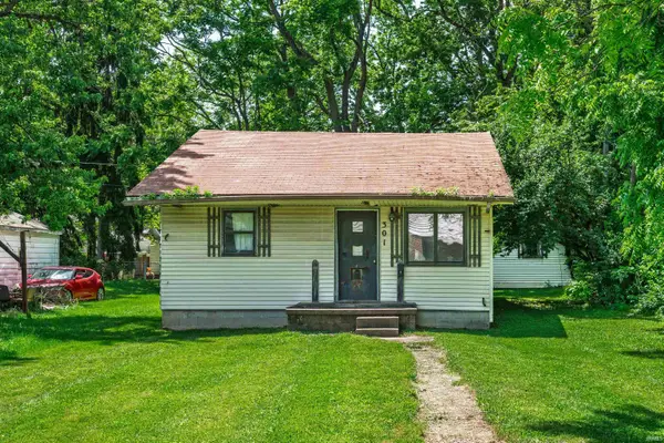 301 S Nichols Avenue, Muncie, IN 47303