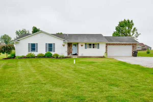 1818 E Moots Creek Loop, Battle Ground, IN 47920