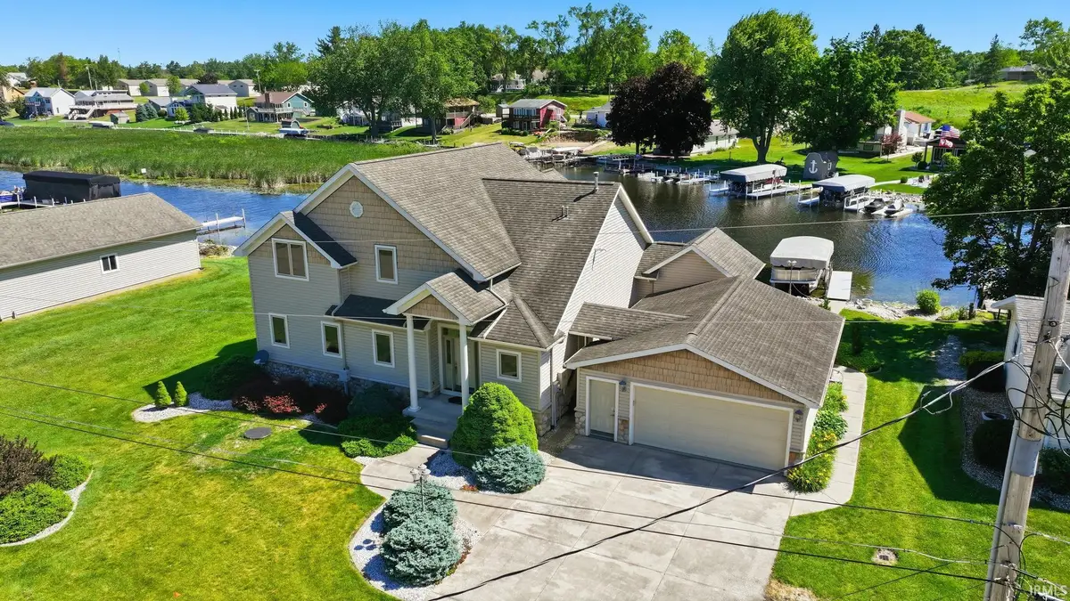 100 Lane 880 Snow Lake Drive, Fremont, IN 46737 - #1