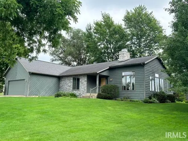 2634 E Muirfield Road, Winona Lake, IN 46590