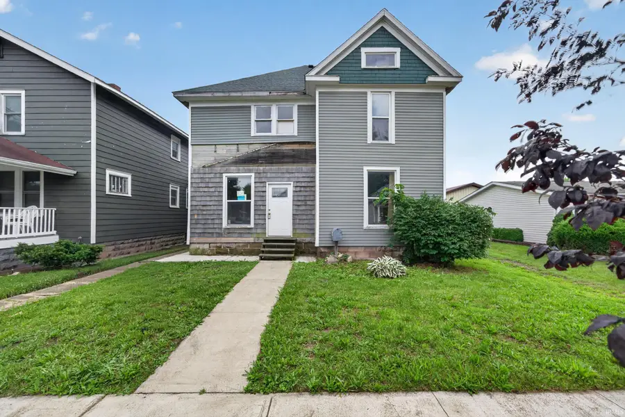 223 W 2nd Street, Peru, IN 46970 - #2