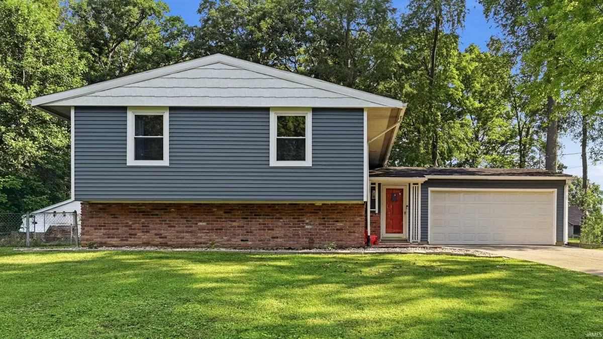 8400 W Lone Beech Drive, Muncie, IN 47304 - #1