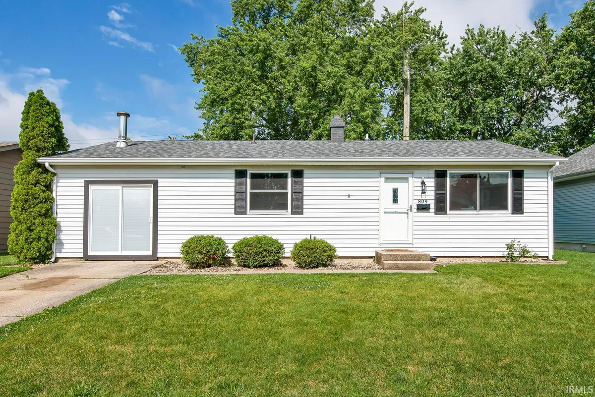 809 Meridian Street, Mishawaka, IN 46544 - #1
