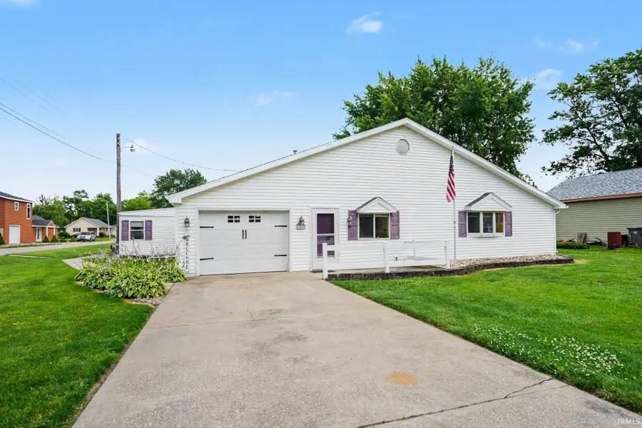 57148 Greenlawn Ave Avenue, Osceola, IN 46561 - #3
