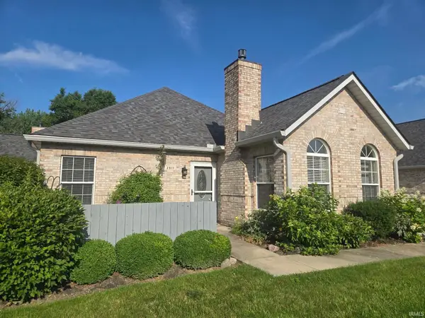 2911 W Applewood Court, Muncie, IN 47304