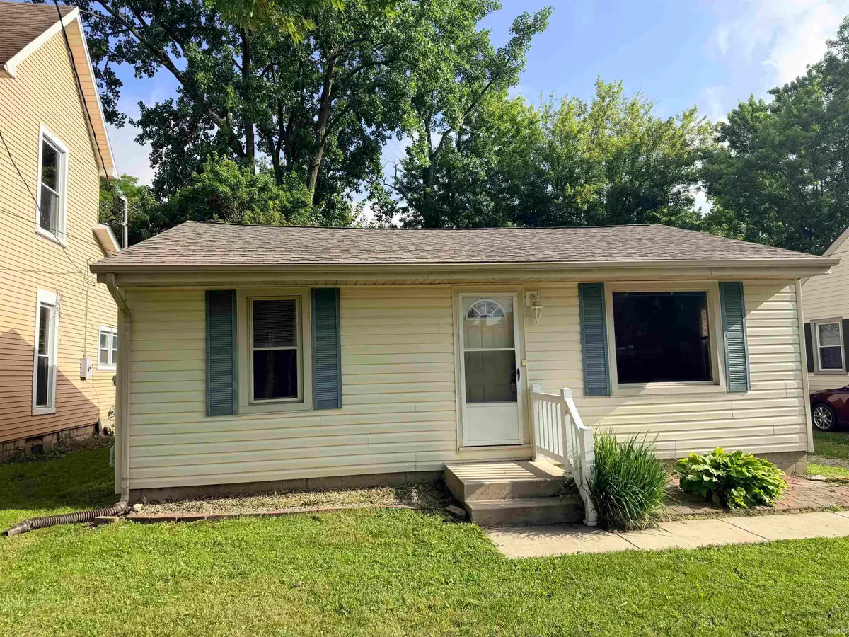 8808 W Cornbread Road, Yorktown, IN 47396 - #1