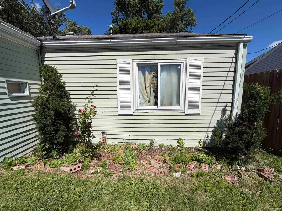 508 N Martha Street, Angola, IN 46703 - #2