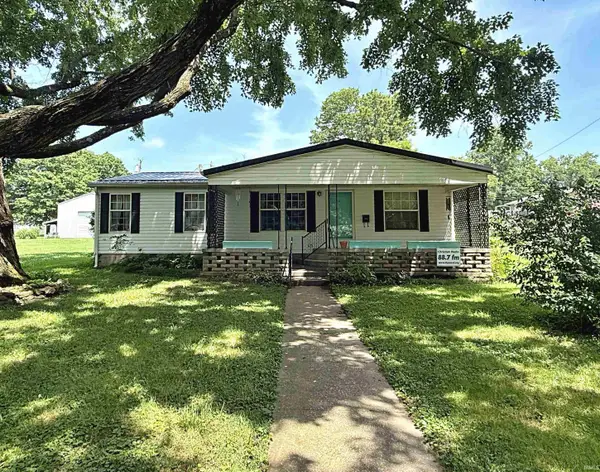 1506 North Street, Washington, IN 47501