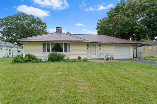 2620 Southridge Drive, South Bend, IN 46614