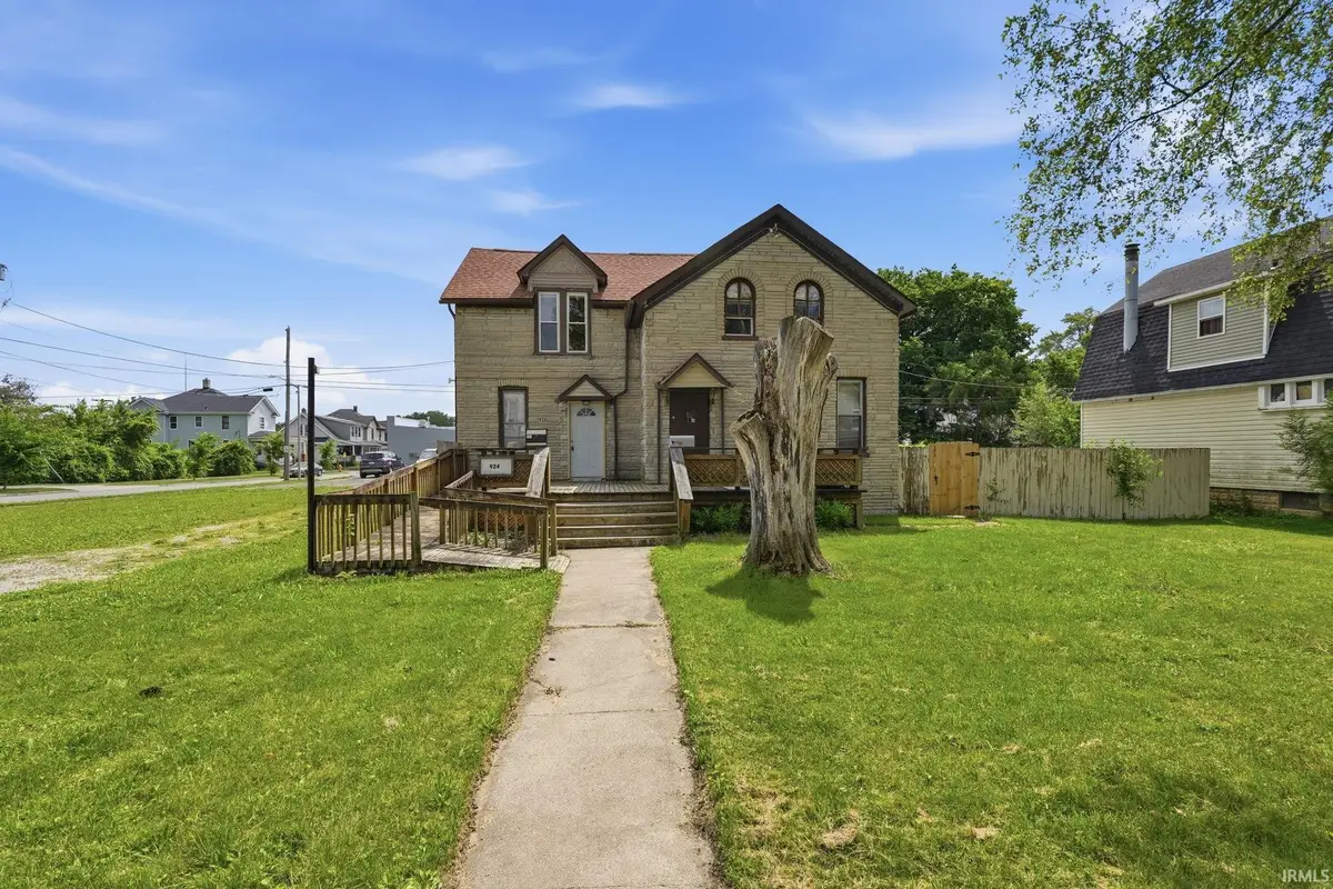 924 Saint Marys Avenue, Fort Wayne, IN 46808 - #1